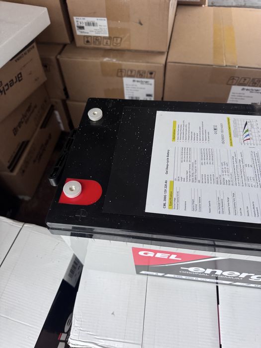 Акумулятор гелевий тяговий для дбж з Румунії 220а 60кг є опт батерея