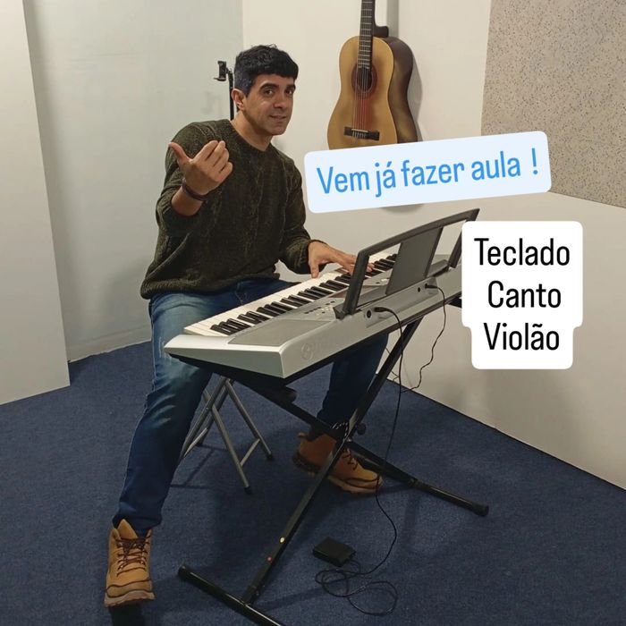 Ensino Canto, teclado e violão