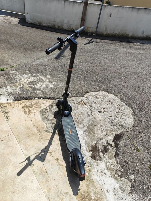 Ninebot Kickscooter F2