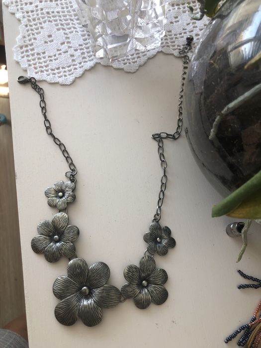 Colares em bom estado