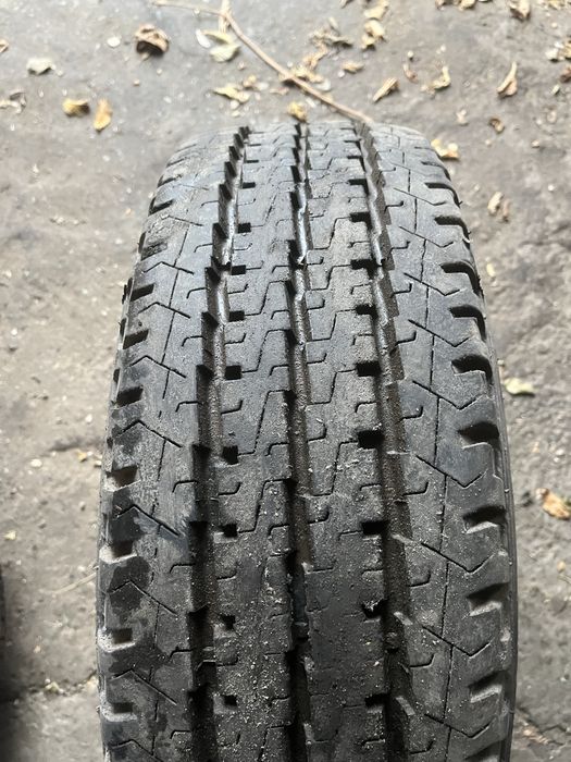 Резина 215/65 R16 C 2025 року Pneus