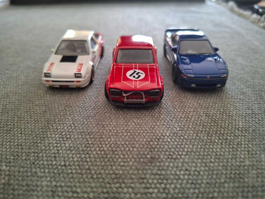 Hot Wheels розпак, Toyota, Nissan та Mitsubishi