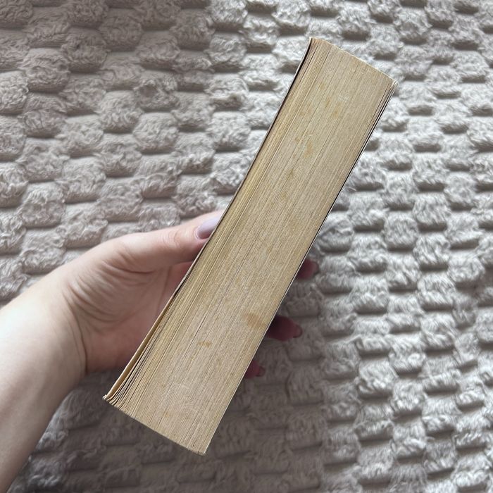 Книга англійською в оригіналі Oliver Twist Charles Dickens Collins