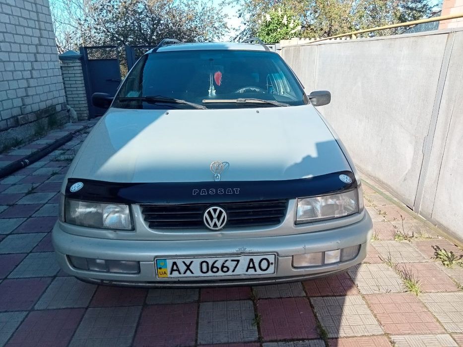 Фольксваген Пассат Б4