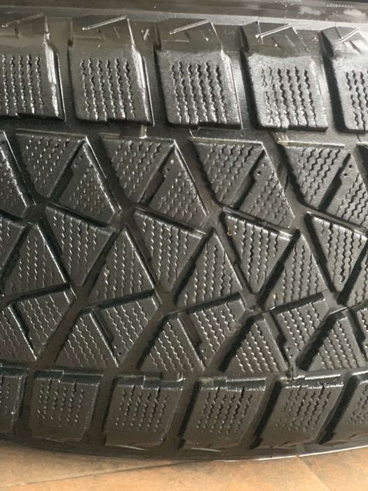Резіна зима Bridgestone
