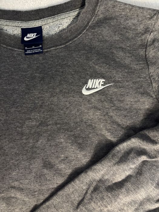 сіра кофта NIKE