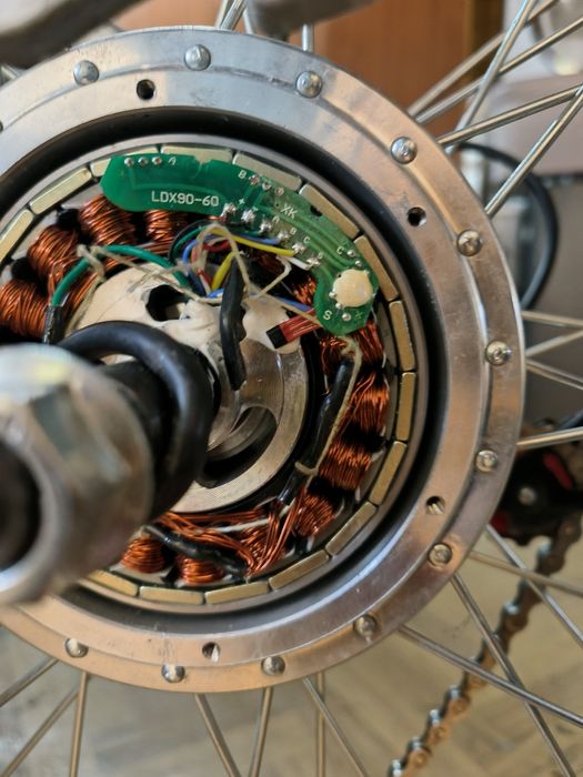 „Ekspresowa Naprawa Rowerów Elektrycznych + Akumulatorów / Sz