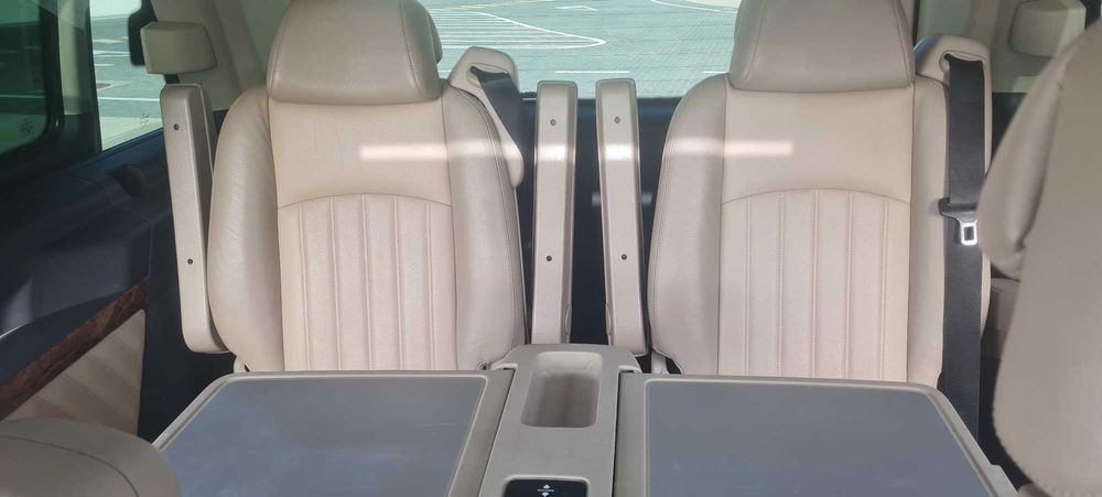 Mercedes-Benz Viano — fotografia 9