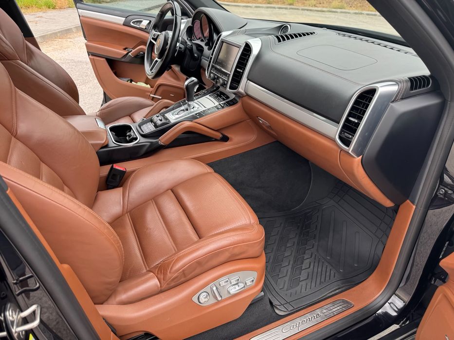 Porsche Cayenne 3.0d - 262 cv - Full Extras