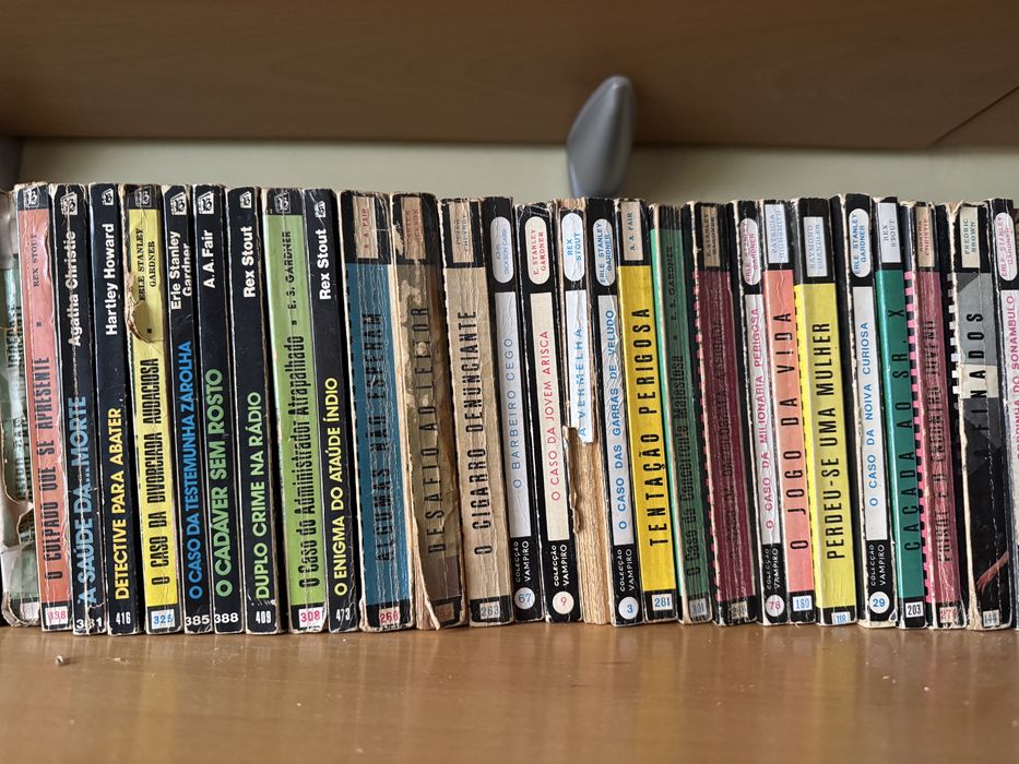 Policiais coleccao vampiro