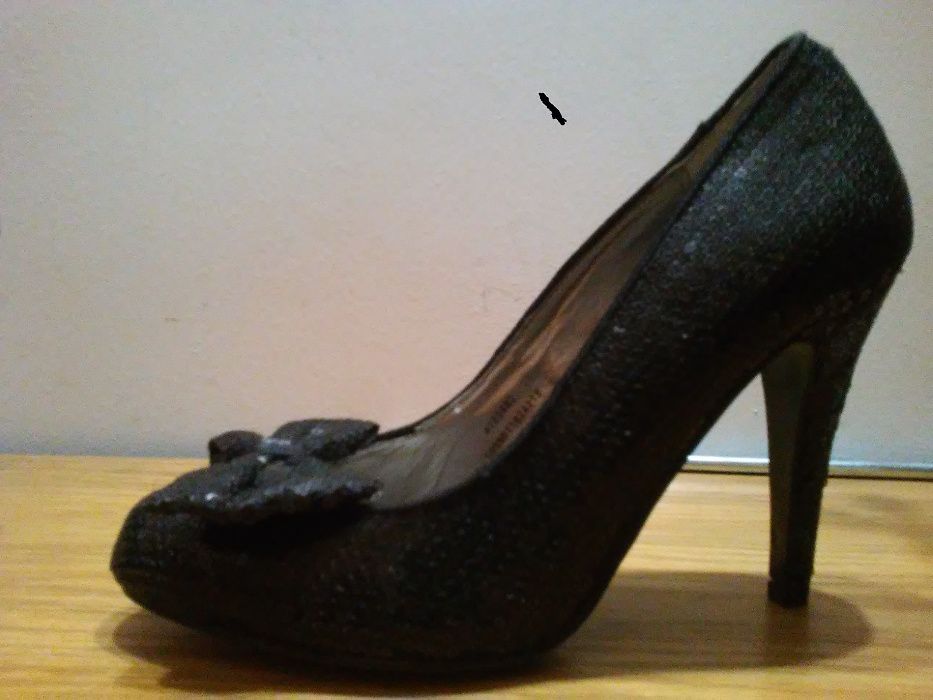 buty szpilki NOWE 4/37 czarne cekinowe czółenka, NEW LOOK
