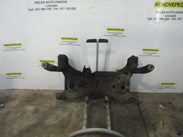 Charriot frente FORD Focus C-Max (DM2)