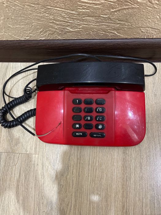 Телефоны стационарные