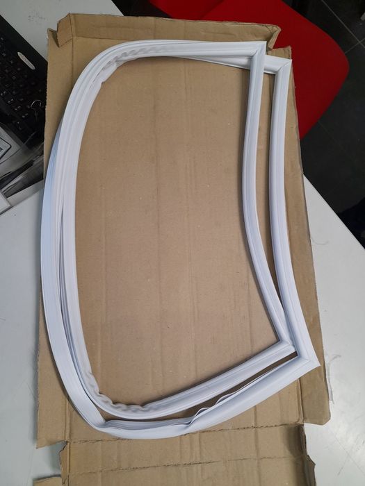 Ремонт холодильников и уплотнителей, замена уплотнительной резины