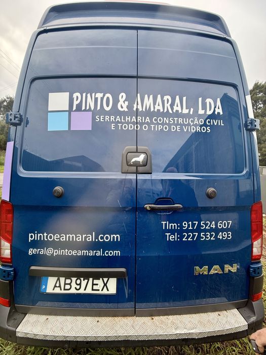 Vendo carrinha de 3 lugares