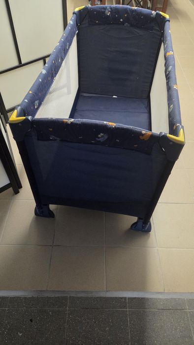 Berço viagem chicco azul