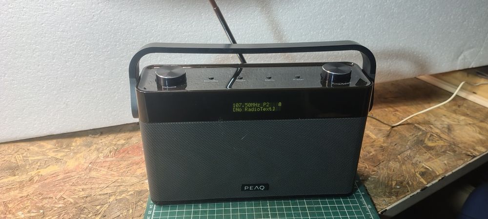 Цифрове радіо акумуляторне