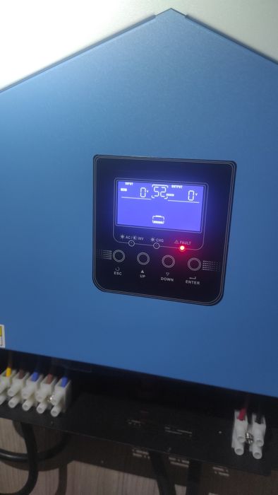 Інвертор Easun SMH ii 4,2KW 24V (під відновлення)