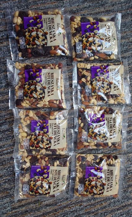 8 x mieszanka studencka BakaD'or / 8 x 200g