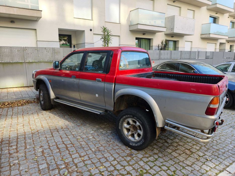 Mitsubishi L200 2.5 TD Strakar 4WD