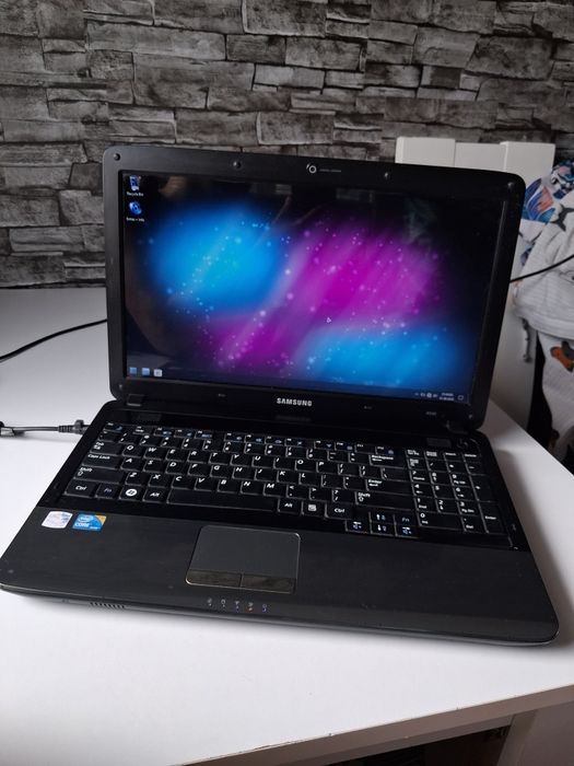 Sprzedam laptop Samsung