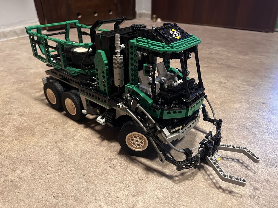 LEGO Technic 8479 - Barcode truck