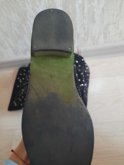 Сапожки  із камінцями Miu Miu