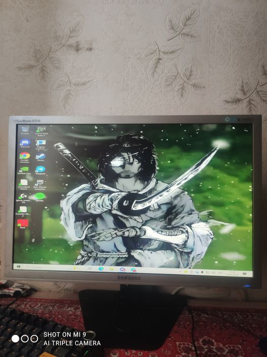 Samsung SyncMaster 22" SB220 (S22B220BW, LS22B220BWV/EN).