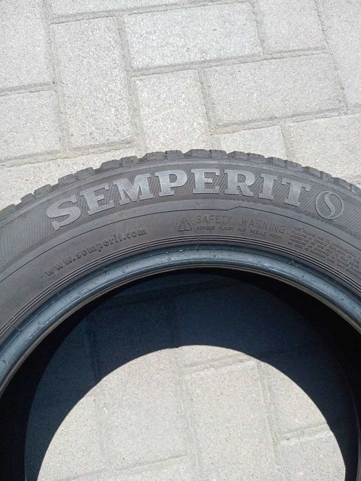 Шини 185/60 R15 84T SEMPERIT Master Grip 2