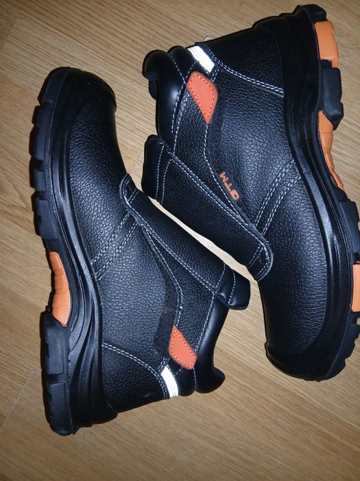 Рабочие ботинки сварщика