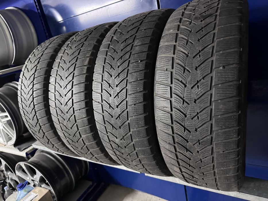 GoodYear UltraGrip Performance 215/55r18 зимова Склад Шин Умань 215 55