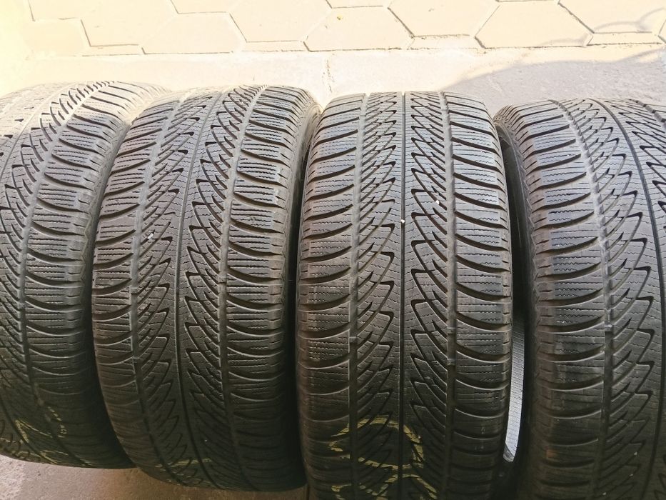 Opony 285/45 R20 Goodyear