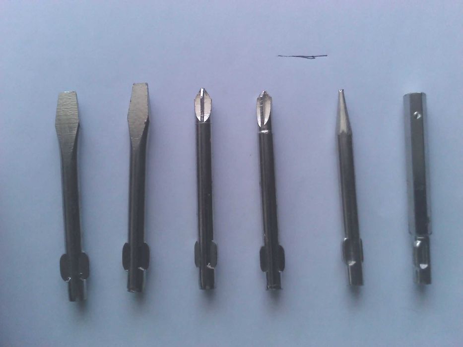 Conjunto de chaves de fenda dobráveis 13 em 1, VINTAGE, NOVO!