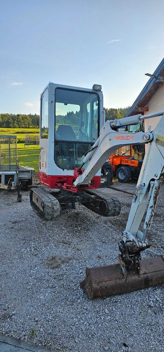 Takeuchi tb216 2017r