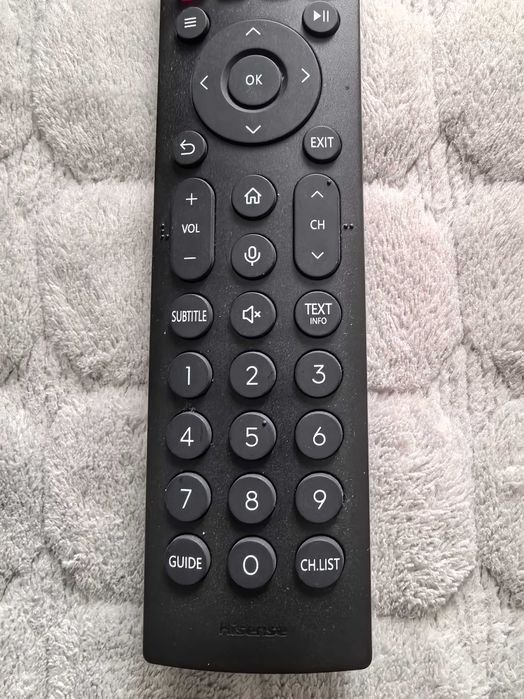 Pilot do telewizora Hisense