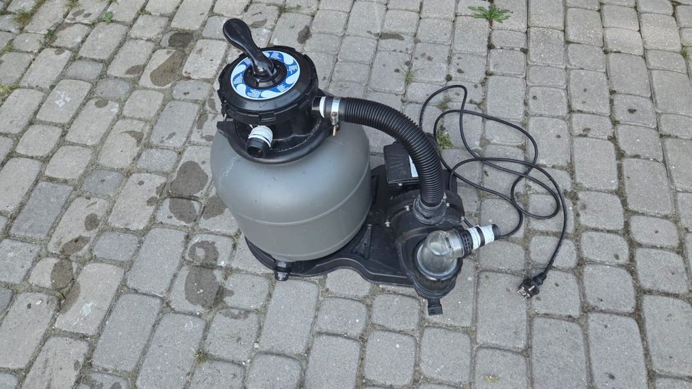Pompa wraz z filtrem piaskowym
