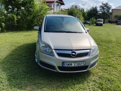 Opel Zafira-A 1.9 diesl po rozrządzie ,7 osobowy