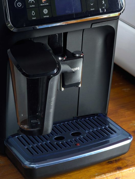 Кавомашина кавоварка Saeco Philips Series 5500 ВІТРИННИЙ ЗРАЗОК