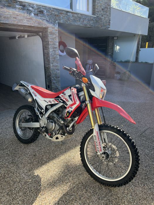CRF 250L  Matriculada