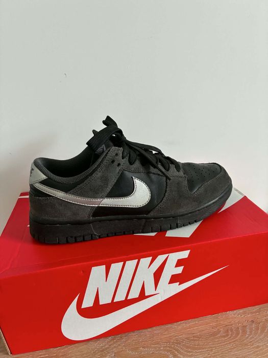 Nike dunk low czarne r.40