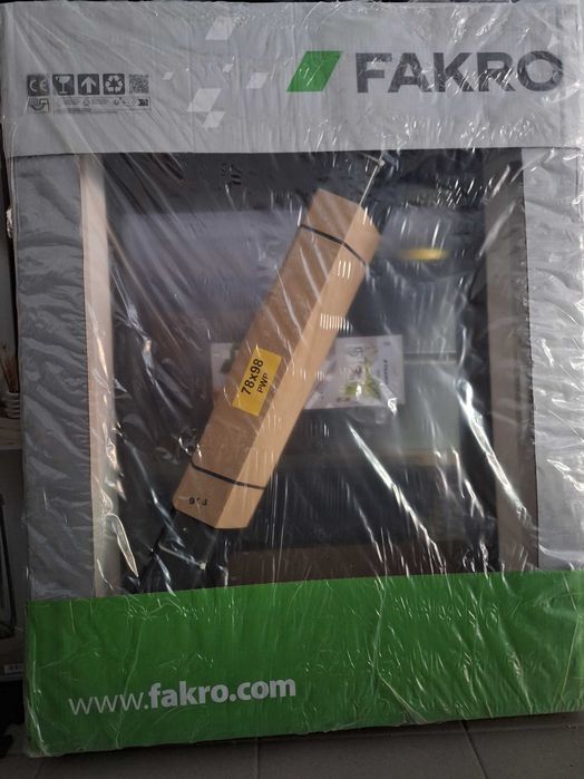 Clarabóia telhado FAKRO 78×98 com rufos NOVA