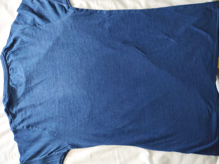 T-shirt Pull & Bear (como nova)