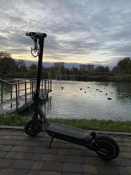 35 km/h Електросамокат Segway Ninebot MAX G2