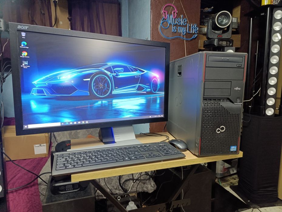 Super Komputer Intel i7 8x3.4ghz RAM 32 GB, SSD, ogromny Monitor 27 c