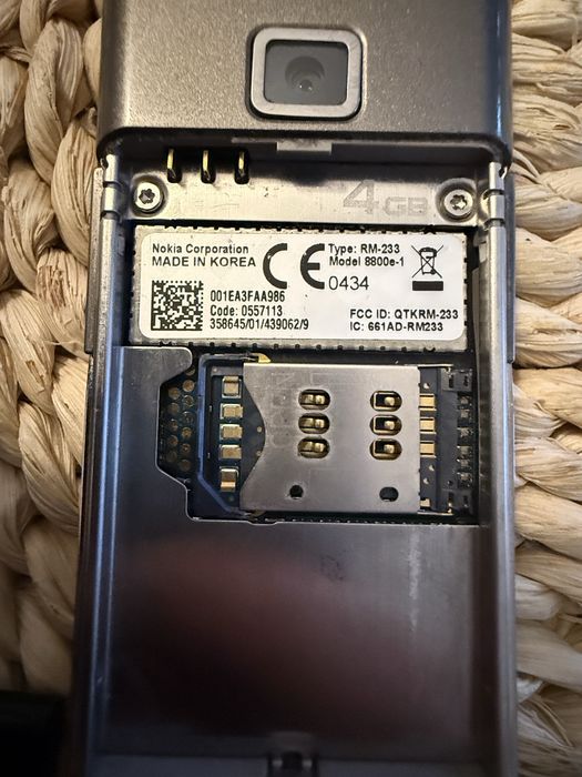 Nokia 8800 Carbon Arte Kolekcjonerski