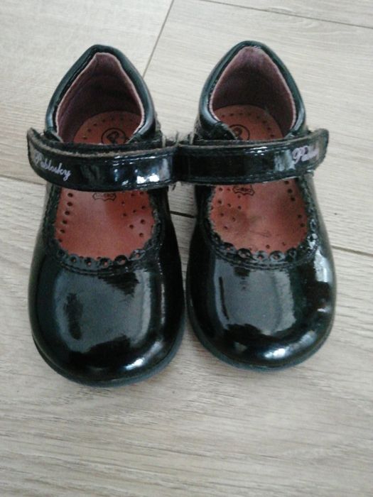 Sapato verniz preto, n. 20 da pablosky.