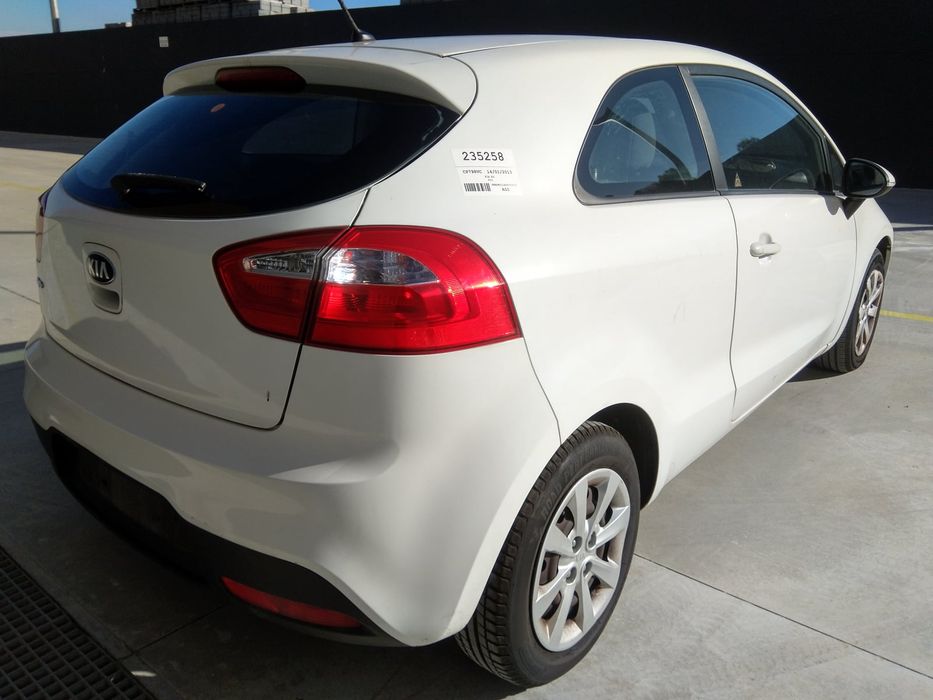 KIA RIO III - 2013 - Para Peças