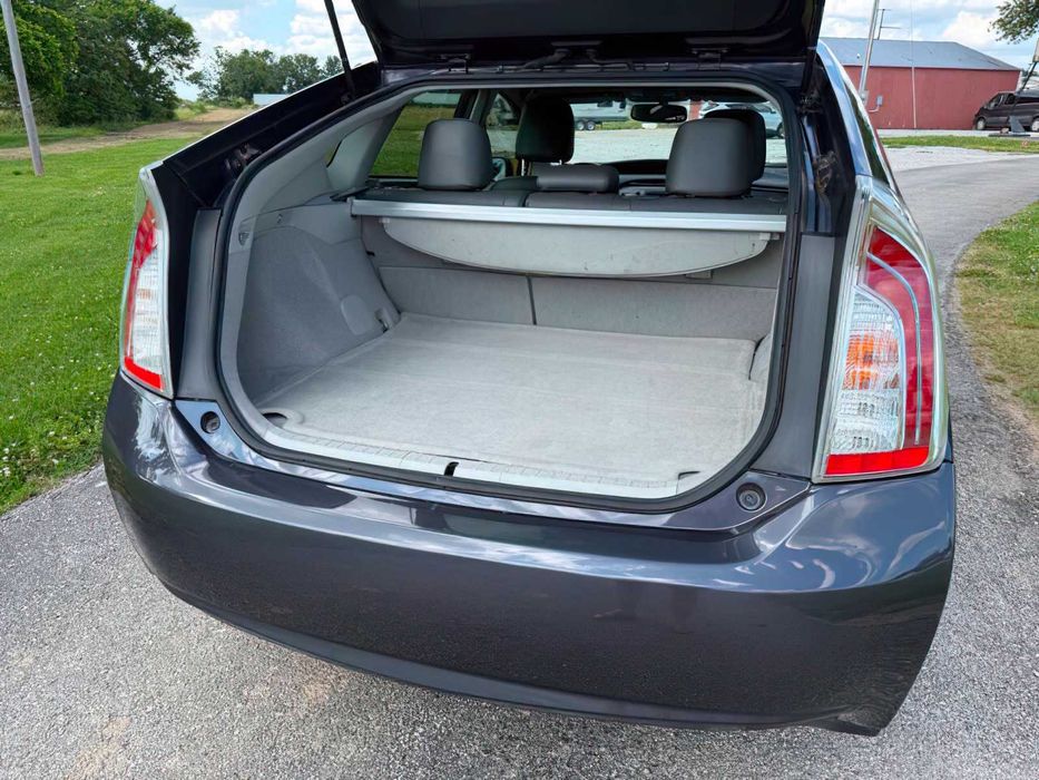 Toyota Prius Three      2015