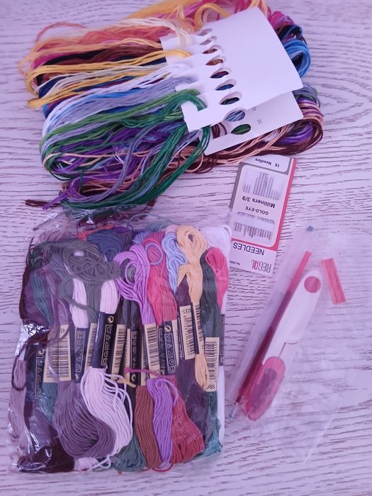 Набір для для рукоділля, вишивання.