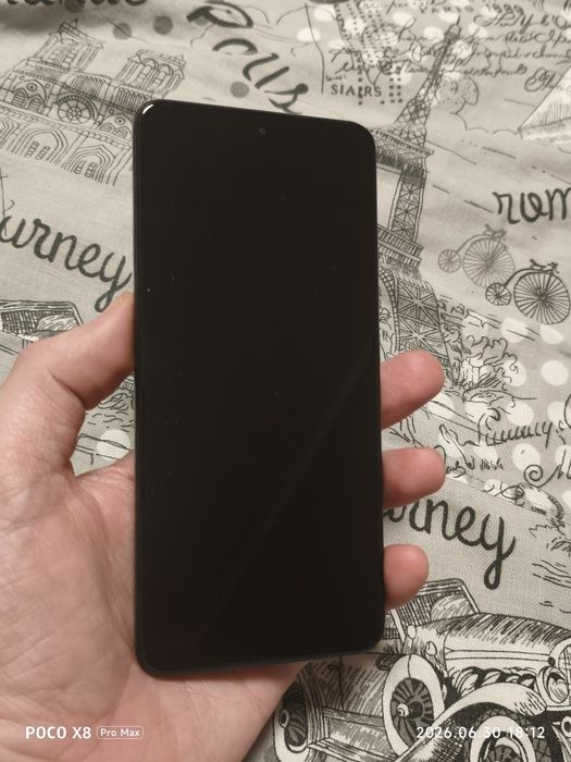 У продажу смартфон Poco F5 Pro 5G 12/512gb